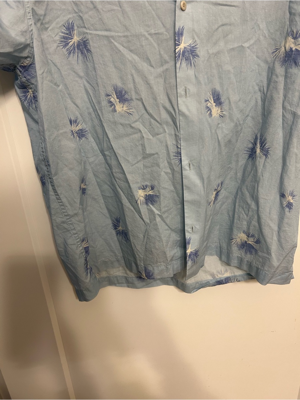 Travis Mathew Back to Casino Holiday Button Up - Picture 8 of 11